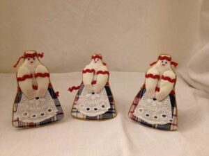 Set of three napkin rings