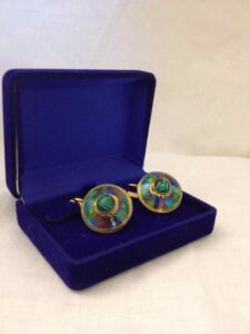 Pair of earrings