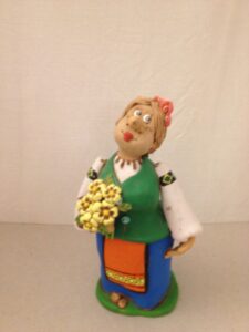 Figurine of a woman