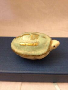Turtle incense box