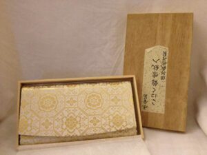 Tea ceremony paper holder