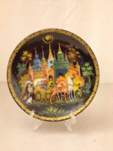 Souvenir plate (Russian fairytale)