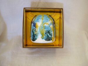 Porcelain bowl
