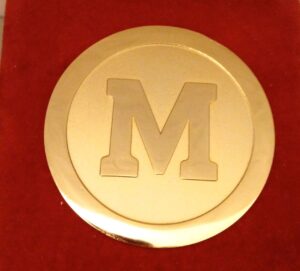 Souvenir medallion (Mackenzie University, Sau Paolo, Brazil)