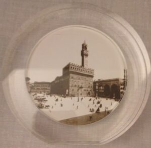 4-Plaque