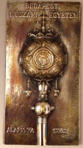20-Artistic copy of the “University Scepter”