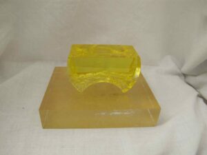 Crystal lobsters with base