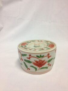 Covered dish