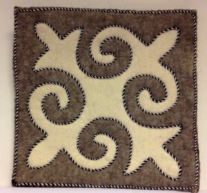 Square wool piece from Kyrgystan