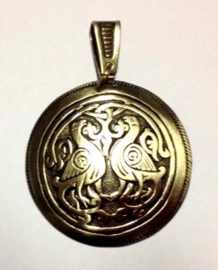 Silver circle pendant