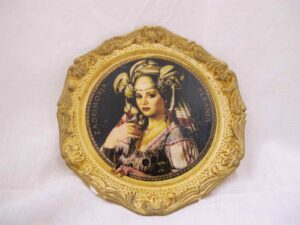 Decorative plate