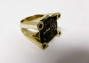 Seal ring