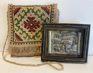 Georgian courtyard, picture, tin, jute bag