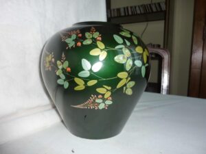 Keiko Yoshinaga-40-Vaso in vetro